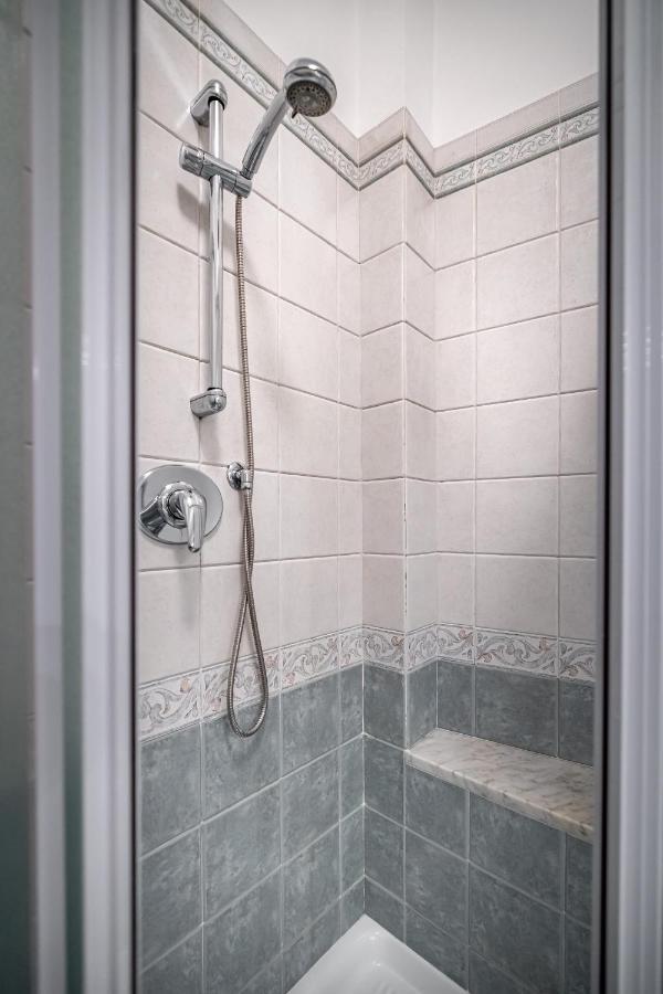 Yid Elegant Apt With Garage Φλωρεντία Εξωτερικό φωτογραφία